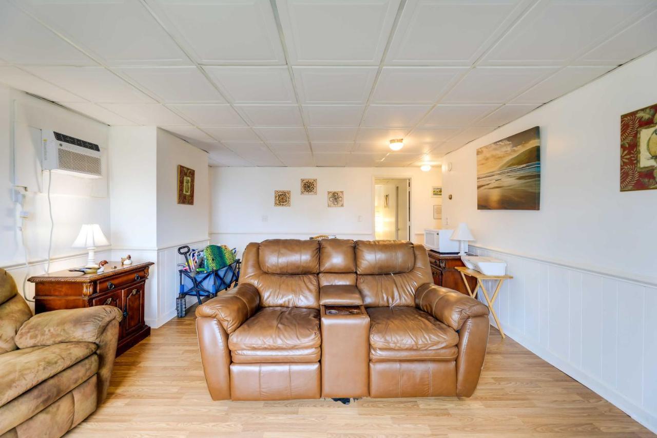 1 Ocean Fun Emerald Isle Apt, Steps To Beaches! Bagian luar foto
