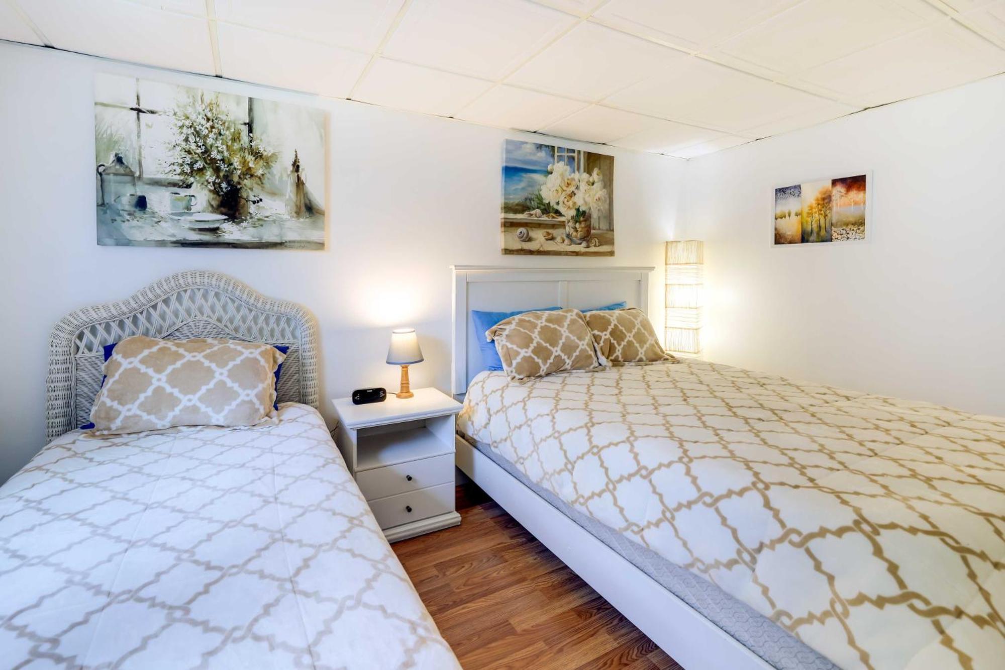1 Ocean Fun Emerald Isle Apt, Steps To Beaches! Bagian luar foto